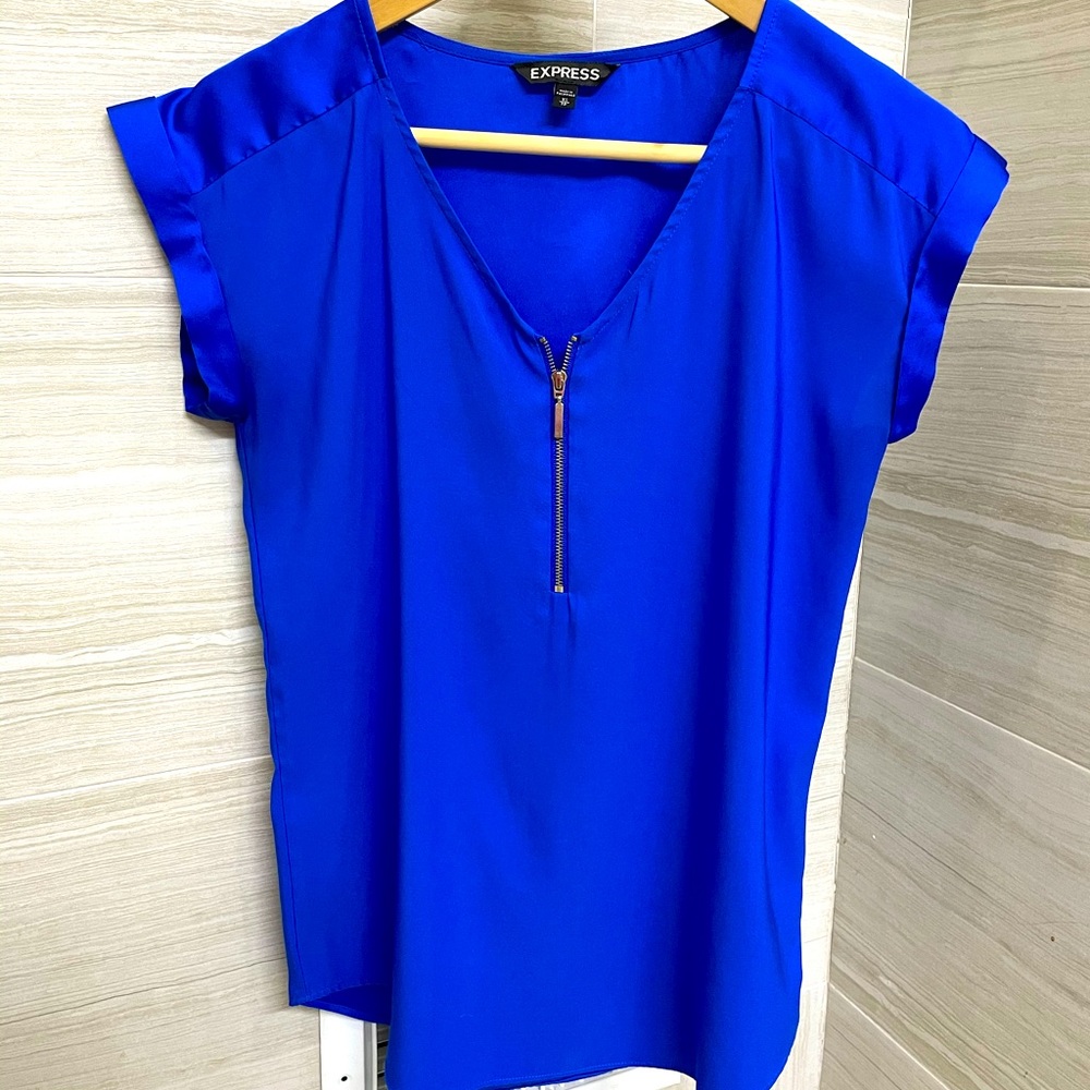 EXPRESS TOP